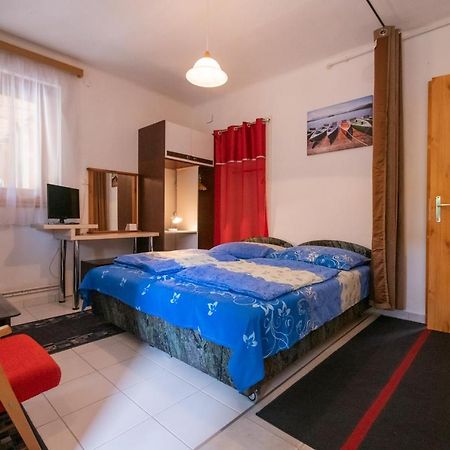 Aranylaz Vendeghaz Apartment Visegrad Exterior photo