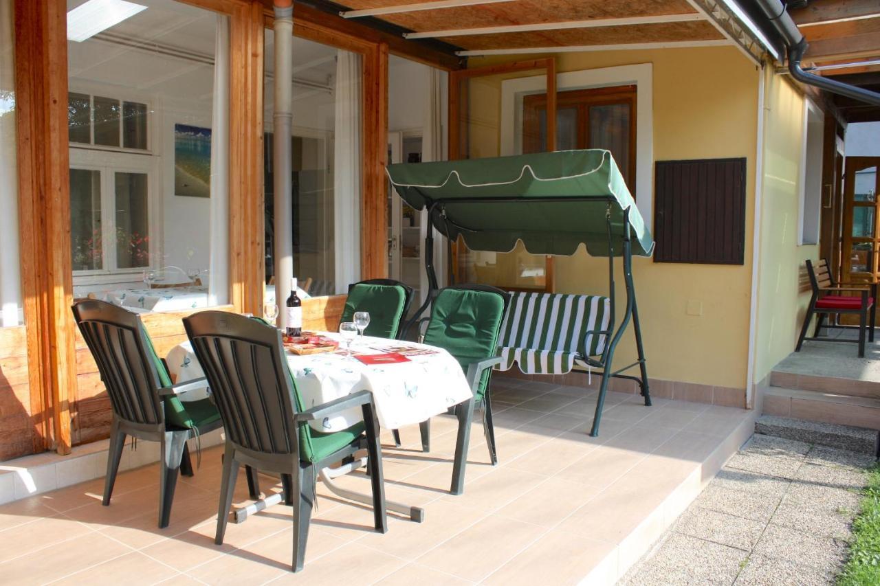 Aranylaz Vendeghaz Apartment Visegrad Exterior photo